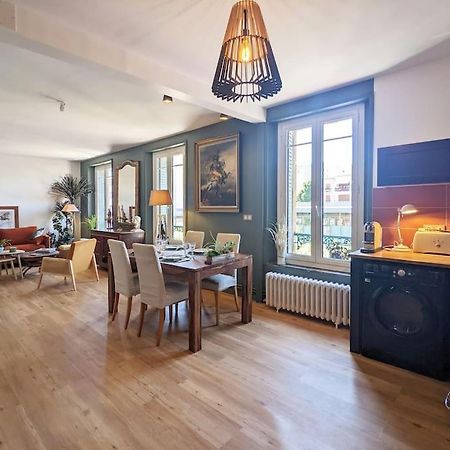Appartement L'Ideal Hyper Centre-Ville Charleville-Mézières Dış mekan fotoğraf